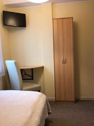 Апарт-отели Hotel VILLA Rezydent Вроцлав Одноместный номер-22